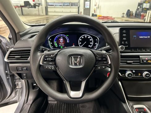 Used 2019 Honda Accord Hybrid image 15