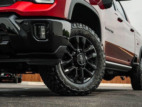 New 2026 Chevrolet Silverado 3500 LTZ w/ LTZ Plus Package AWD/4WD image 6