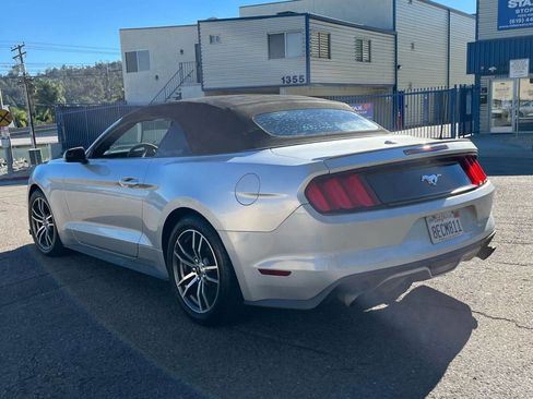 Used 2016 Ford Mustang Premium image 7