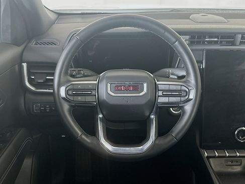 Used 2025 GMC Terrain Elevation image 18