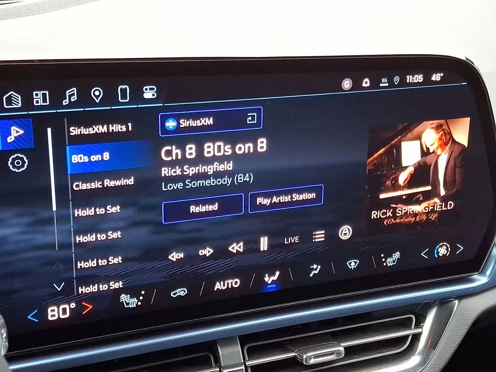 New 2025 Chevrolet Equinox EV LT FWD image 12