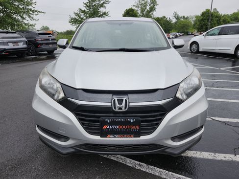 Used 2016 Honda HR-V LX image 10
