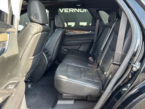 Used 2018 Cadillac XT5 Platinum image 17