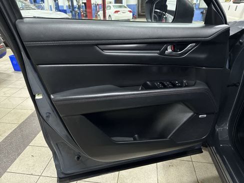 Used 2021 MAZDA CX-5 Carbon Edition image 30