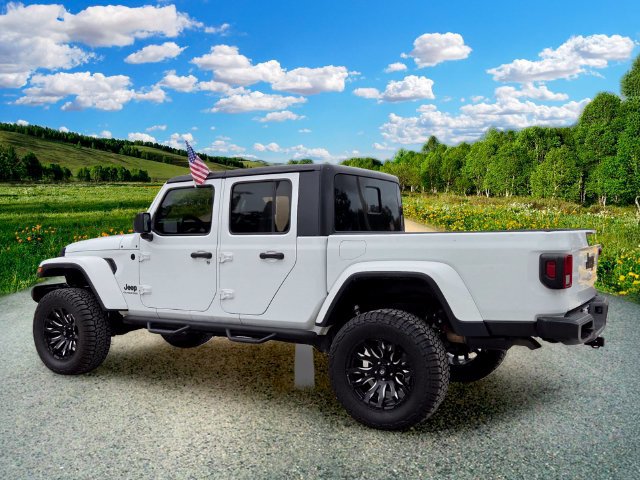 Certified 2020 Jeep Gladiator Mojave AWD/4WD image 4