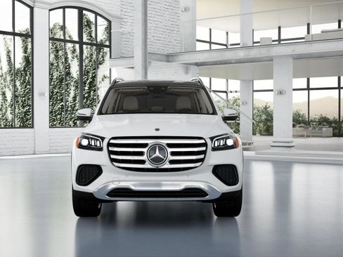 New 2026 Mercedes-Benz GLS 450 4MATIC image 8