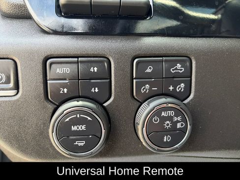 Used 2024 Chevrolet Silverado 2500 High Country w/ High Country Premium Package AWD/4WD image 26