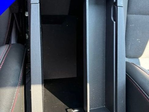 Used 2023 Chevrolet Equinox RS w/ LPO, Floor Liner Package FWD image 23