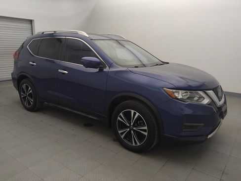 Used 2019 Nissan Rogue SV w/ Premium Package image 11