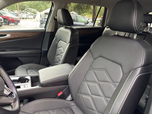 Used 2026 Volkswagen Atlas SE FWD image 38