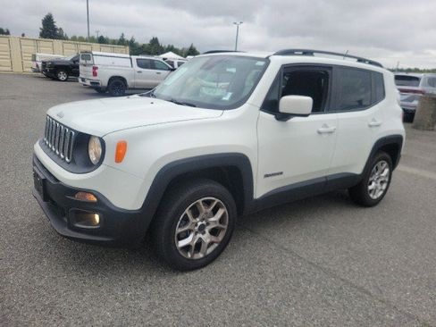 Used 2015 Jeep Renegade Latitude AWD/4WD image 1