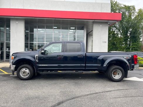 Used 2021 Ford F350 XLT w/ XLT Value Package image 5