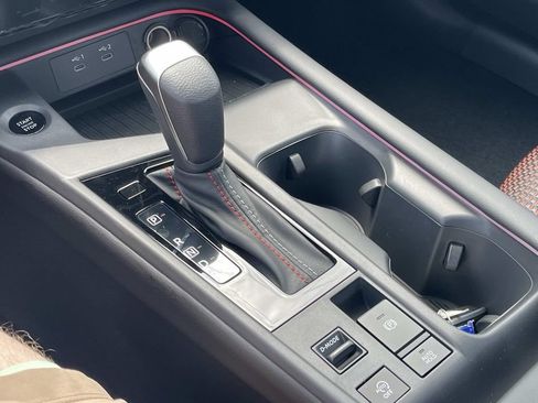 New 2026 Nissan Sentra SR w/ Floor Mat Package FWD image 26