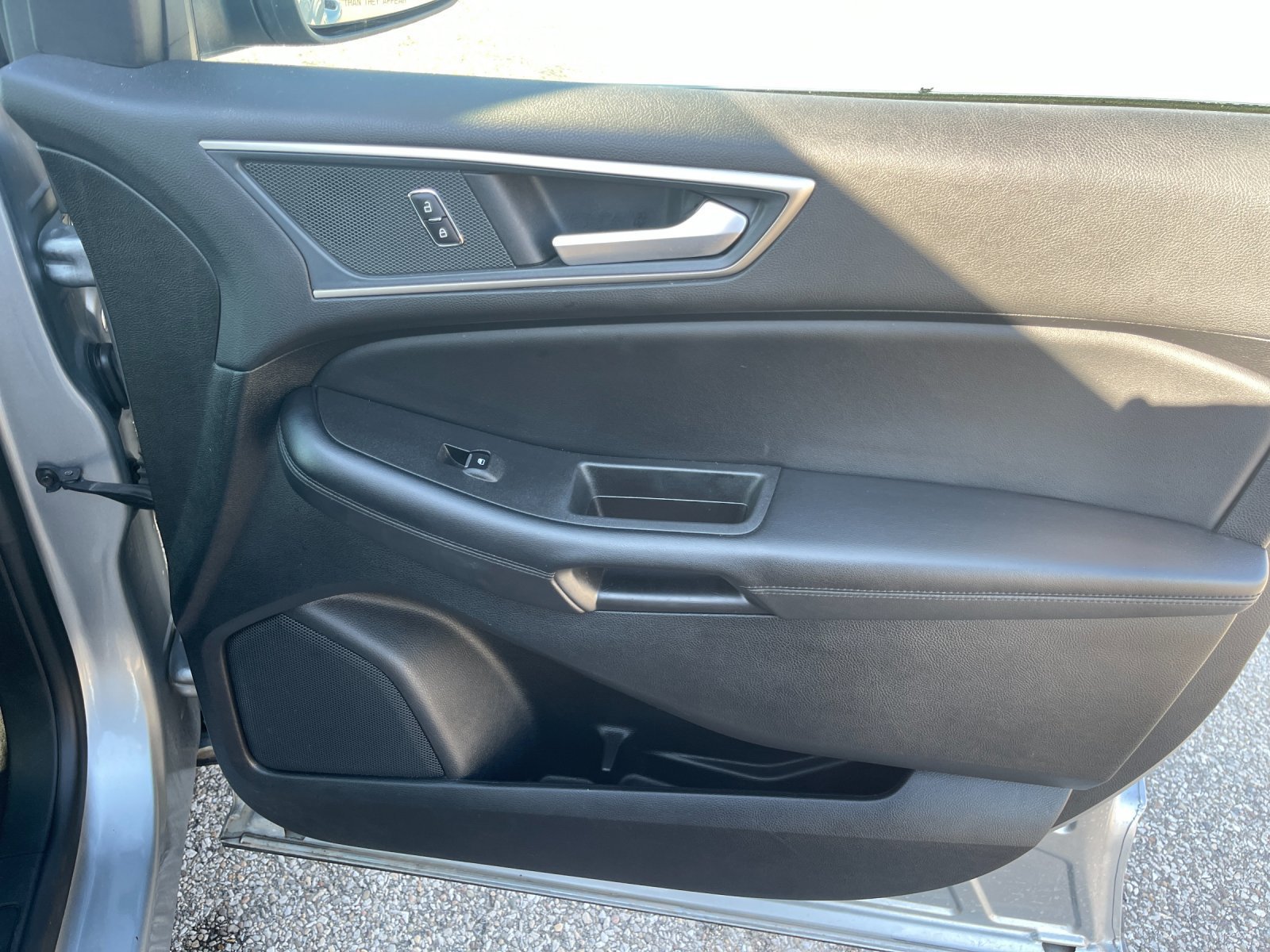 Used 2024 Ford Edge SEL AWD/4WD image 19