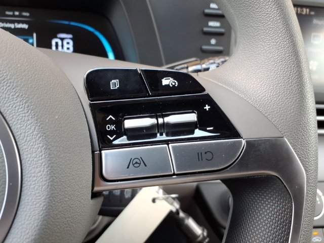 New 2026 Hyundai Elantra SE FWD image 23