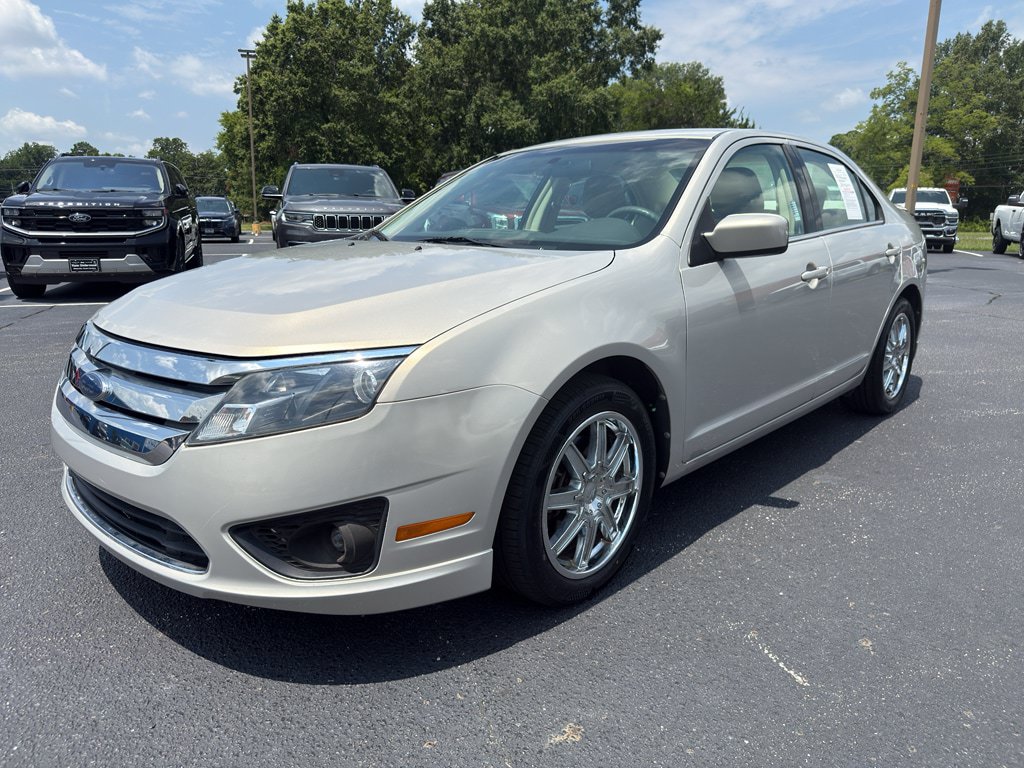 Used 2010 Ford Fusion SE FWD image 12