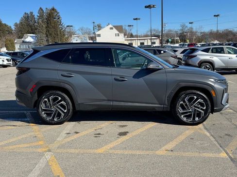 New 2025 Hyundai Tucson Limited AWD/4WD image 6