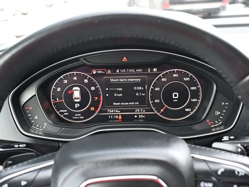 Used 2019 Audi Q5 2.0T Premium Plus image 14