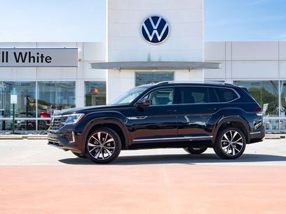 New 2026 Volkswagen Atlas SEL Premium R-Line
