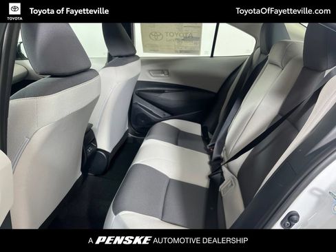 Used 2026 Toyota Corolla LE FWD image 20