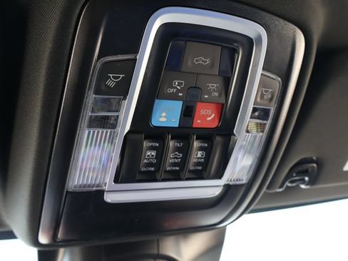 New 2026 RAM 2500 Limited AWD/4WD image 19