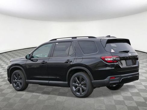 New 2026 Honda Pilot Sport image 4