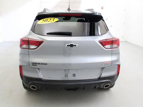 Used 2023 Chevrolet TrailBlazer RS w/ Convenience Package image 9