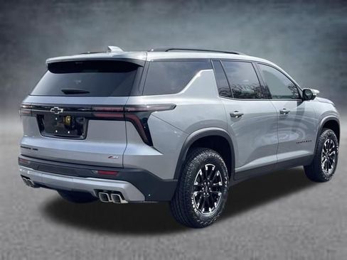 New 2026 Chevrolet Traverse Z71 w/ Driver Confidence Package AWD/4WD image 3
