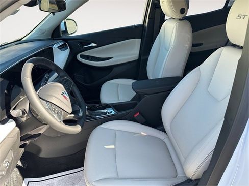 New 2026 Buick Encore GX Sport Touring w/ Comfort Package image 9