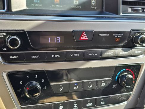 Used 2017 Hyundai Sonata SE image 15