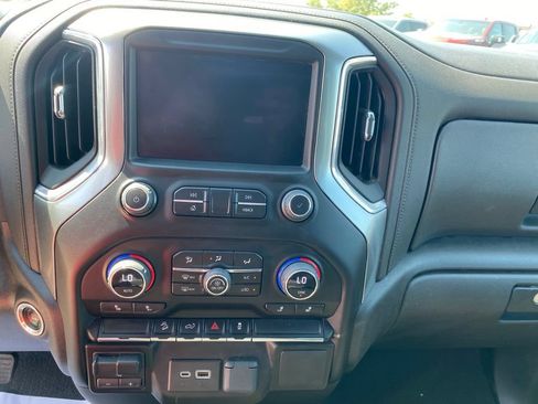 Used 2023 Chevrolet Silverado 2500 LT w/ Convenience Package AWD/4WD image 14