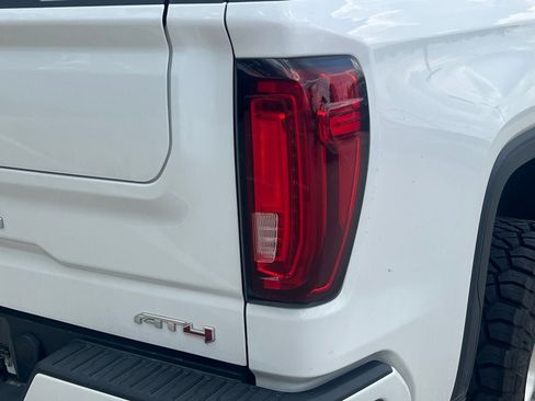 Used 2019 GMC Sierra 1500 AT4 w/ AT4 Premium Package AWD/4WD image 15