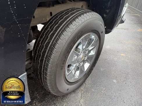 Used 2025 Chevrolet Silverado 1500 LT image 22