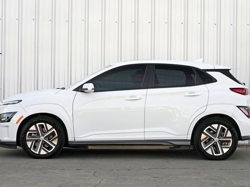 Used 2022 Hyundai Kona SEL w/ Convenience Package image 8