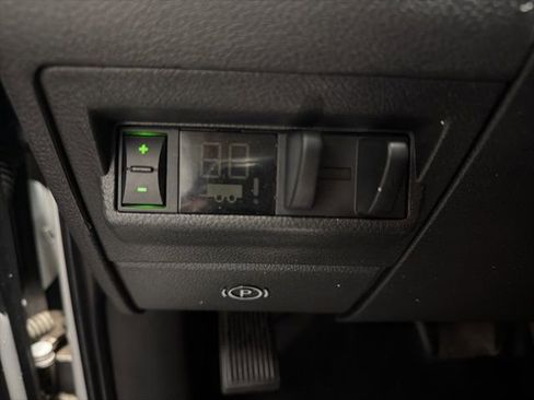 Used 2010 Dodge Ram 3500 Truck Laramie w/ Chrome Accents Group AWD/4WD image 15