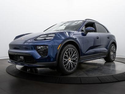 New 2025 Porsche Macan 4S Electric