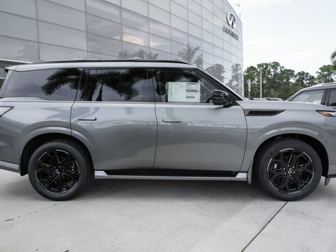 New 2026 INFINITI QX80 4WD w/ Sport Exterior Package image 25