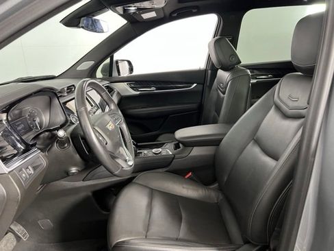 Used 2024 Cadillac XT6 Premium Luxury image 22