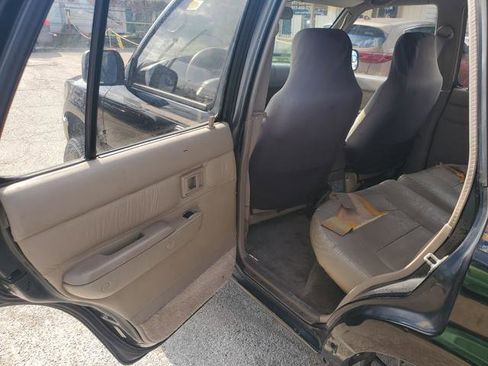 Used 1995 Toyota 4Runner SR5 image 10