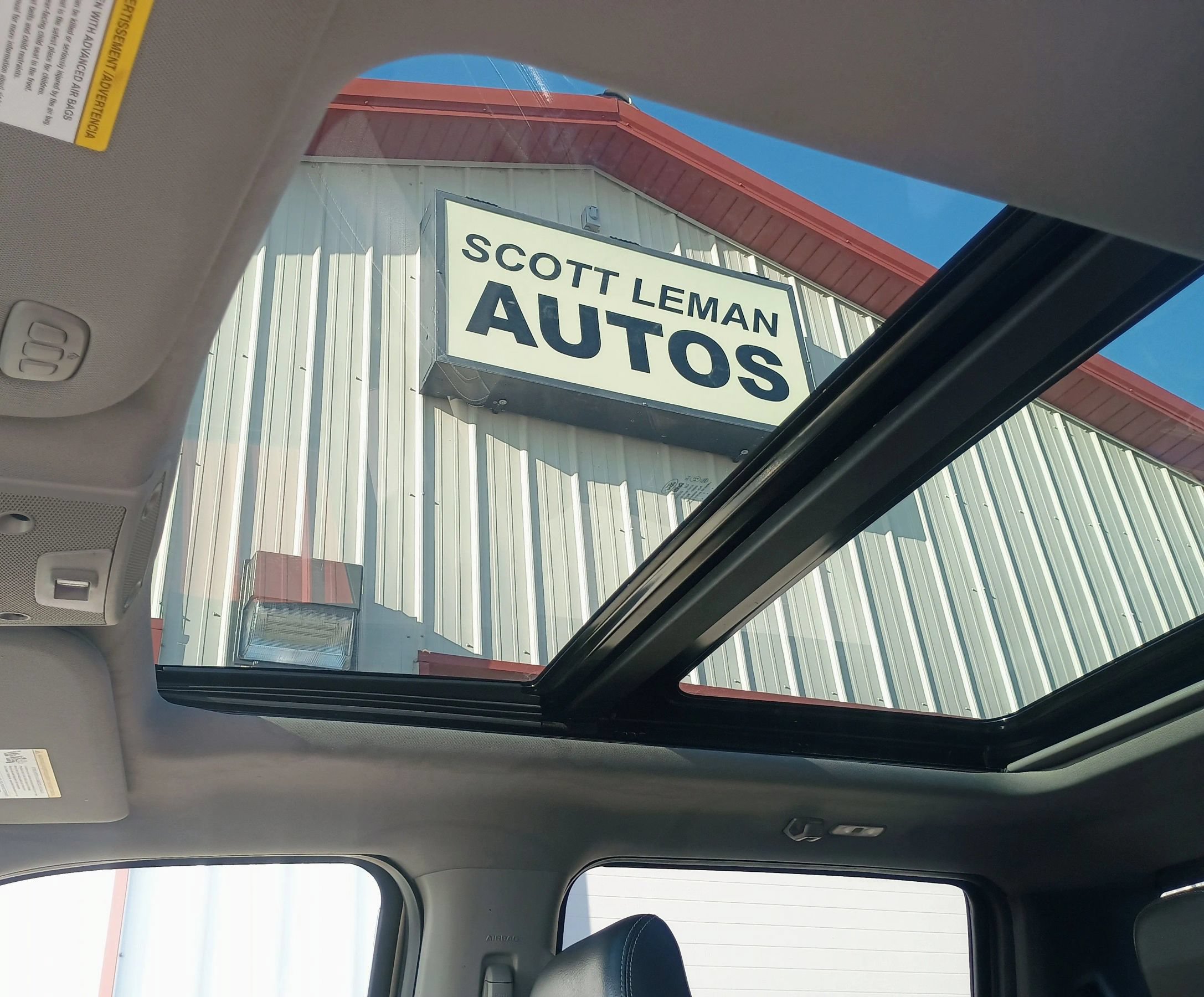 Used 2015 Ford F150 Lariat w/ Equipment Group 502A Luxury AWD/4WD image 34