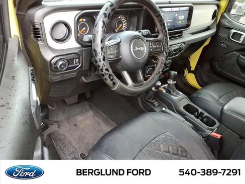 Used 2024 Jeep Wrangler Unlimited Sport AWD/4WD image 16