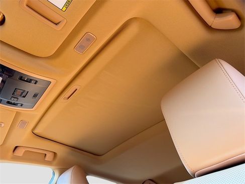 New 2025 Lexus ES 350 w/ Premium Package image 27