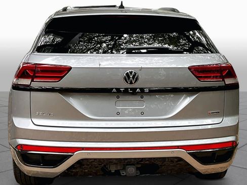 Used 2022 Volkswagen Atlas Cross Sport SEL R-Line w/ Cross Sport MDO Package image 5