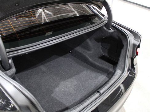 Used 2021 BMW 530i w/ Premium Package RWD image 38
