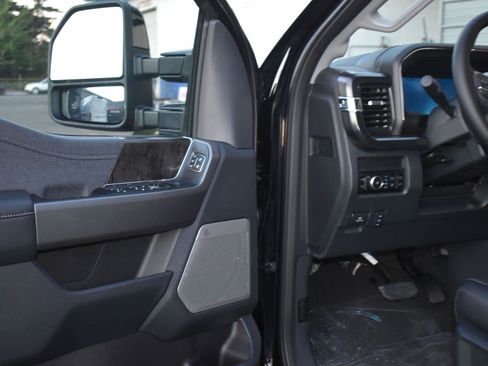 New 2025 Ford F350 Lariat w/ Lariat Ultimate Package image 16