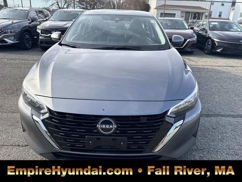 Used 2024 Nissan Sentra SV image 11