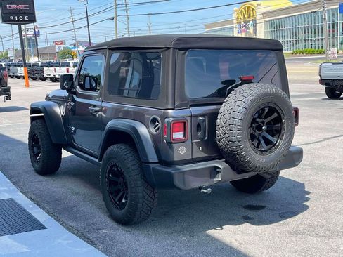 Used 2024 Jeep Wrangler Sport AWD/4WD image 5