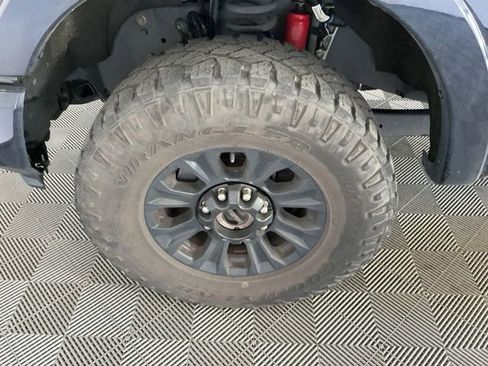 Used 2022 Ford F350 Platinum w/ Tremor Off-Road Package AWD/4WD image 6