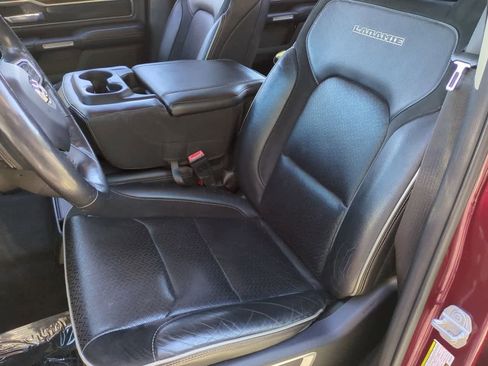 Used 2019 RAM 1500 Laramie image 17
