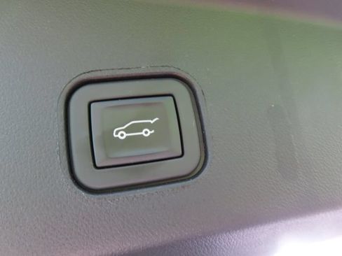 Certified 2024 Cadillac Lyriq Luxury RWD image 37